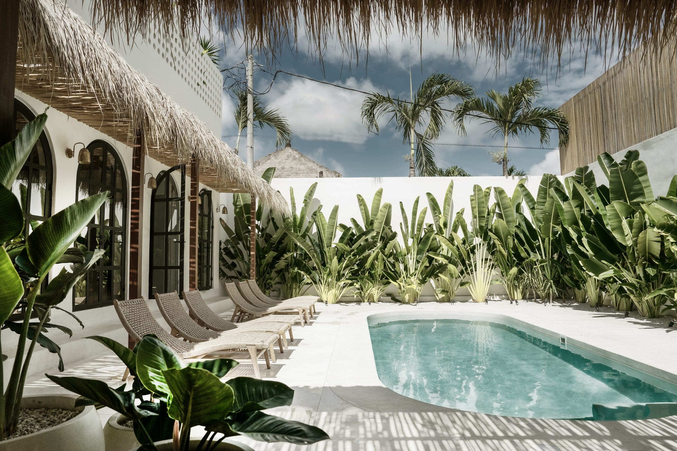 Villa Almaz: Brand New Tropical 3BR In Seminyak — photo 1